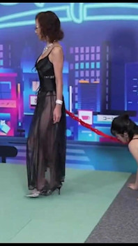 Emisiune TV erotică asiatică