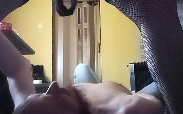 Gottini44: Jilat memek dan minum kencing langsung dari memek istriku