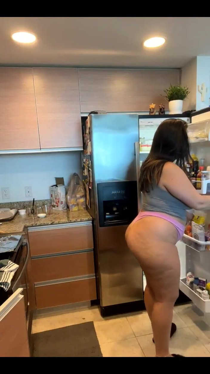 Dani Valentina: Готовлю с тобой