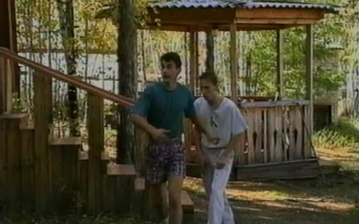 Gay RetroX VHS: Cowok-cowok lagi asik erupsi #4