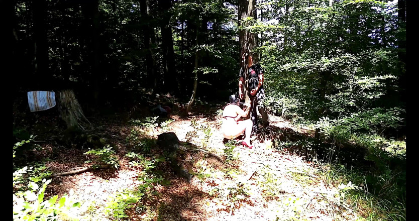 Toilet Mommy: Ta duża macocha z pewnością chce tego kutasa