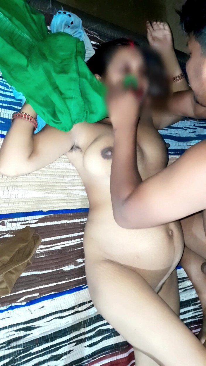 Renudbf: Suri rumah hamil dikongkek keras oleh suaminya