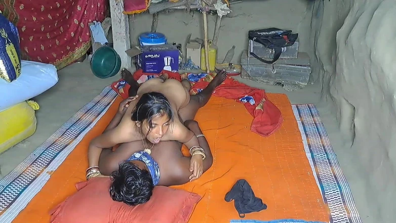 Sonali Sanu: My college friend fucked us at our home in Indian...