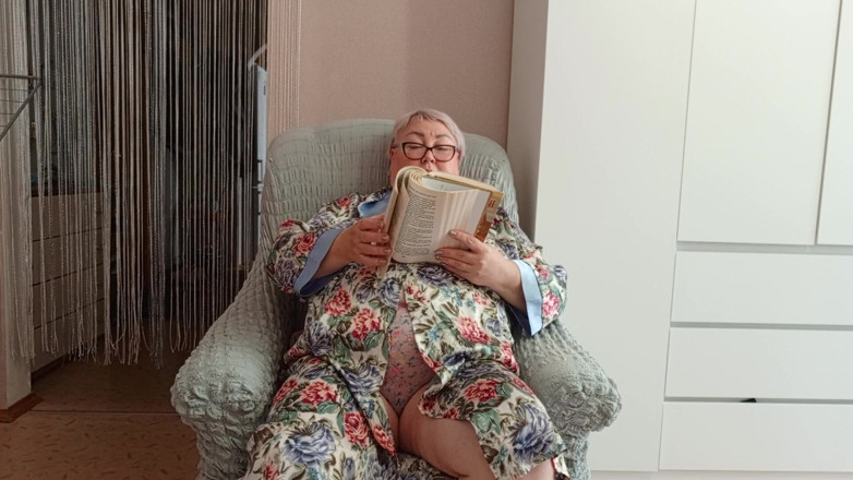 Zona901: お義母さんが口の中に射精させてくれる