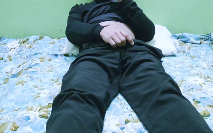 Sairaxsaim: 下流话 - 观看色情片和打手枪