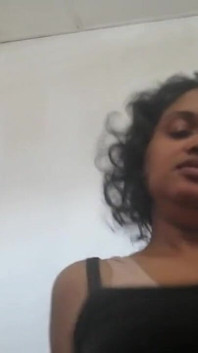 meri desi sauteli mammi mere oopar savaari karti hai