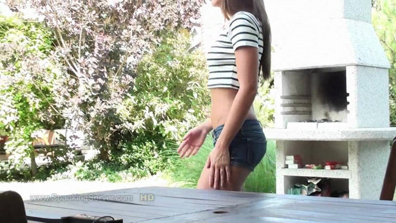 Spanking Server: Cinturino caprice