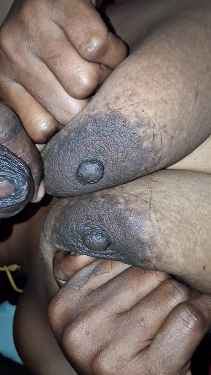 Desisouthcpl: In mond. Indische Tamil-koppels. Klaarkomen