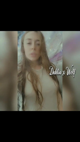 Dahlia Wolf: Rauchen, zusammenstellung 1