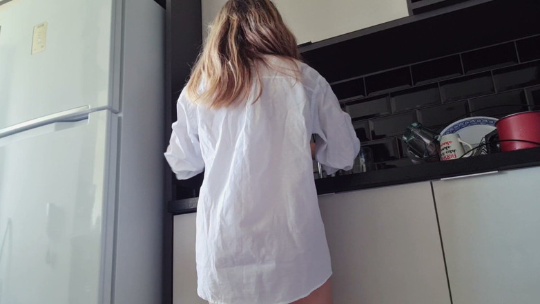 Mah Santos: Hete blonde keuken