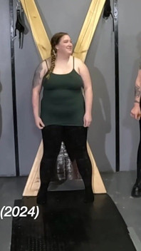 Cyc i zniszczenie rąk Nichole's HD