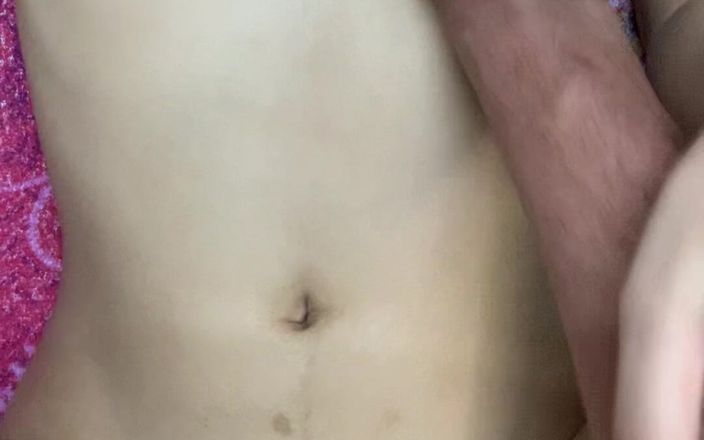 Riya mickey: Un modèle de fitness me laisse la baiser