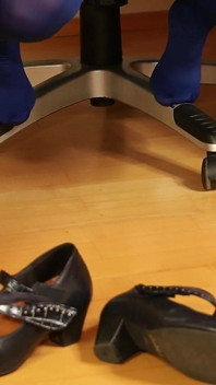 Modré punčocháče, Mary Jane Podpatky & Shoeplay Fetiš Tease