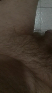 Eu mesmo, Werner Kurpjuweit, noite nua, mais pernas em close-up