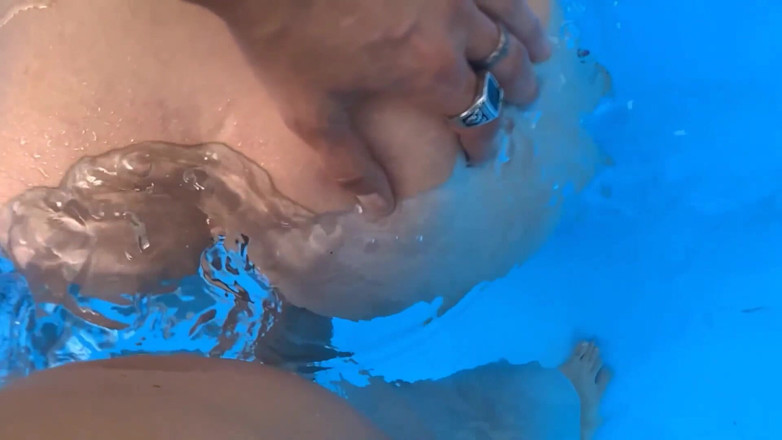 FoxyandTed: It must be underwater love, ass creampie