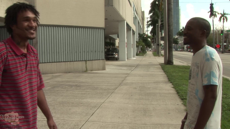 ThugBoy: Playboy redd + liscio - un facciale bollente