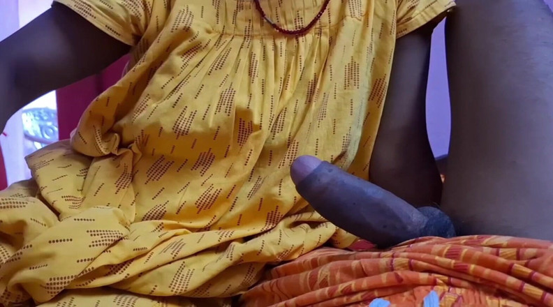 Sumaj: Pas getrouwde Indische Bhabhi