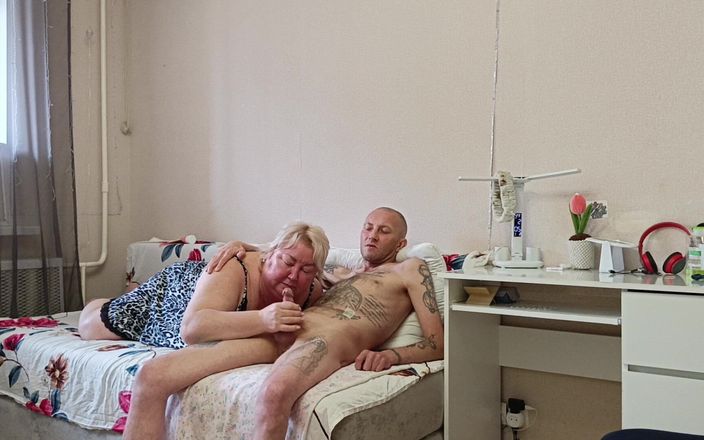 Zona901: Schoonmoeder zuigt pik en krijgt sperma in haar keel
