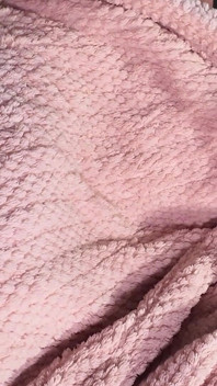 Tření klitorisu a kundičky nevlastní sestry až do orgasmu