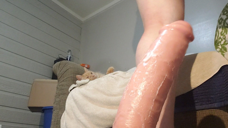 Charlieboy69: 내 후장을 쭉 뻗어 거대한 15인치 킹 자지 딜도 3인치 너비