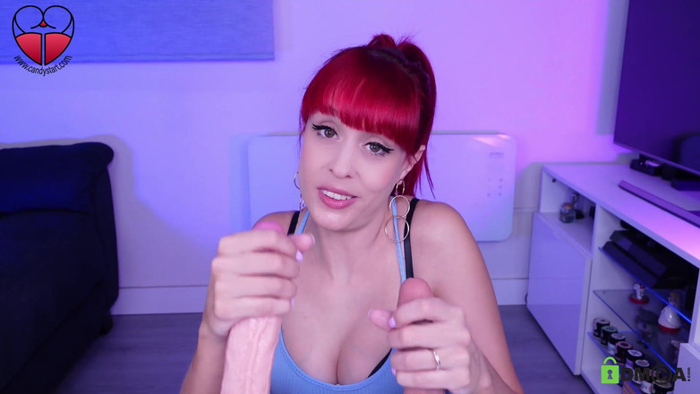 Candystart Videos: Курение, сосание и сравнение двух членов