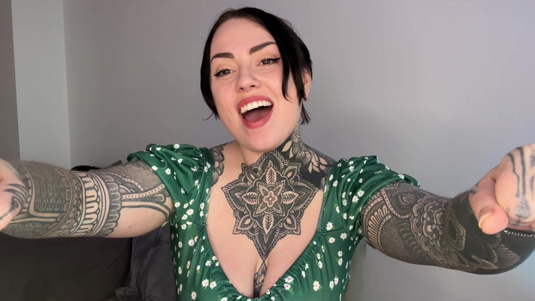 Miss Valentina: Đào tạo người nghiện Wedgie