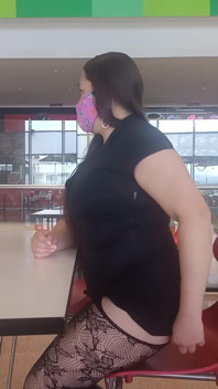 Latina Wife Shows off Her in the Shopping Mall Unmissable Deep Anal Sex