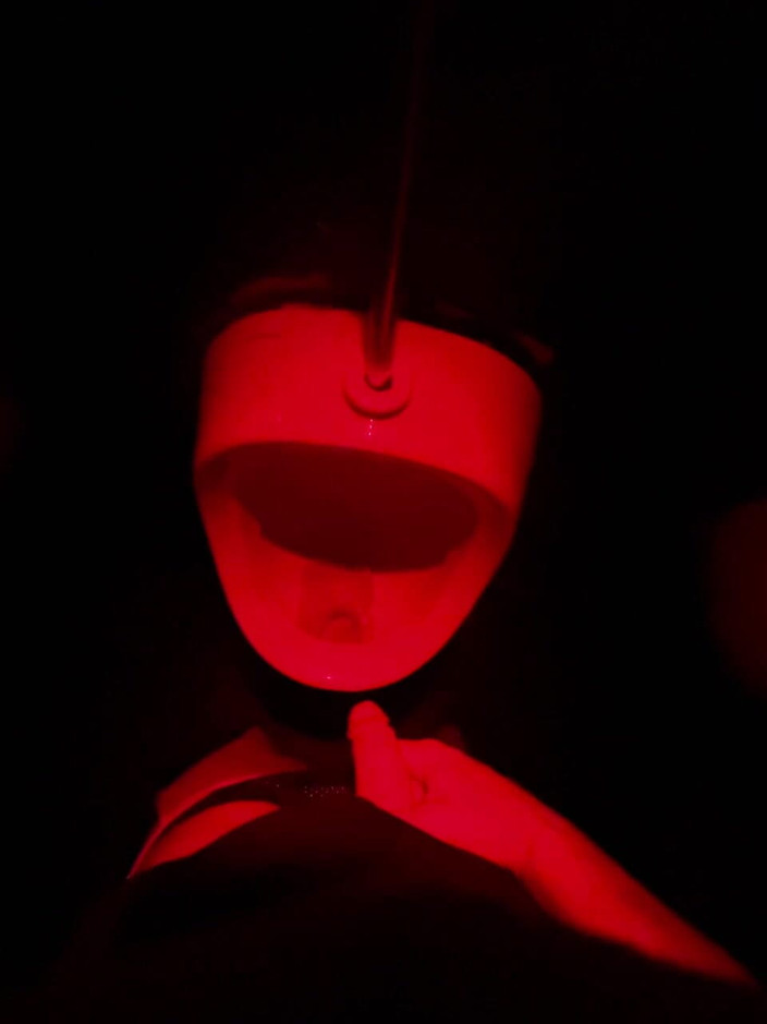 AmateurBoysPissing: Добірка аматорського писання в різних видах громадських туалетів