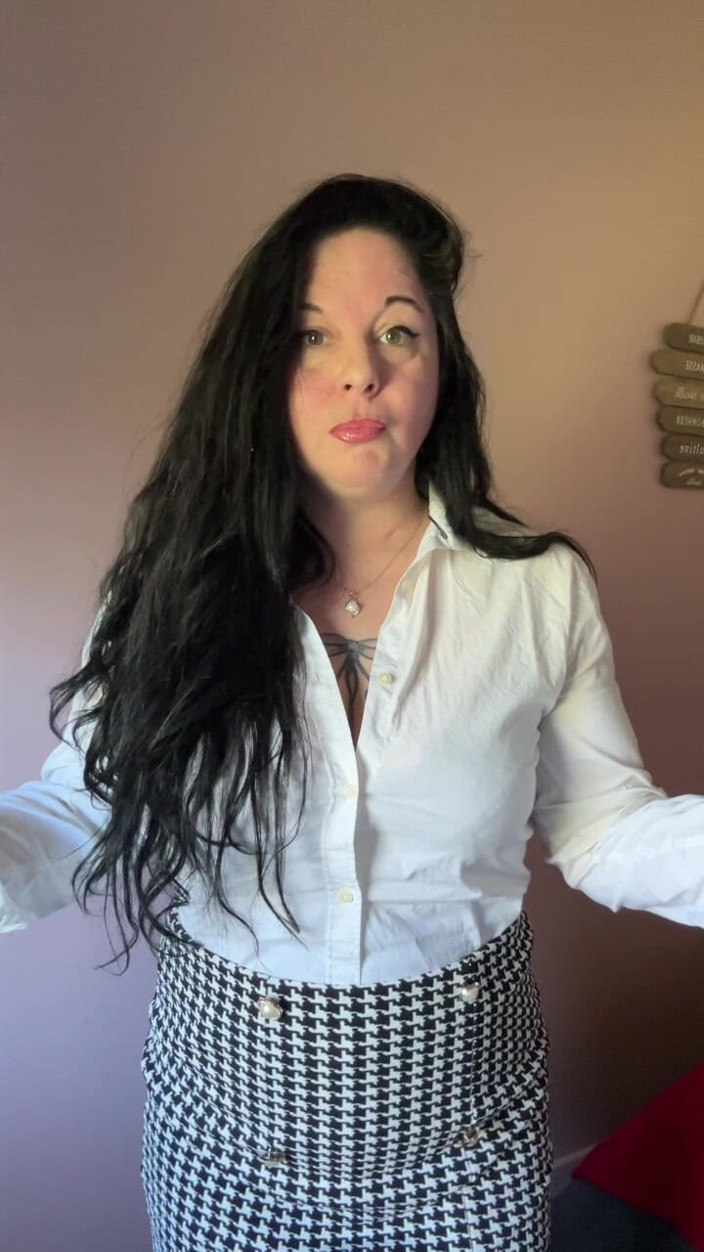 Maitresse Clara: Підпис приниження