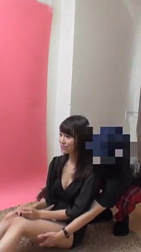 Un audace servizio fotografico personale amatoriale che cattura momenti di gonna in giro e angoli sensuali - Pt.3