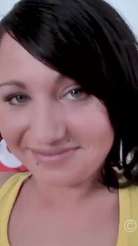 Donkerharige Nicole Wil Pornoster Worden