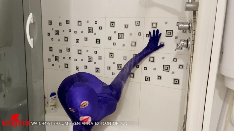 Gymrotic: Flexible fun in the shower