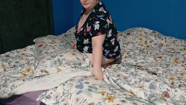 Sloppylynn: Misionářský creampie velká tlustá kundička šťáva