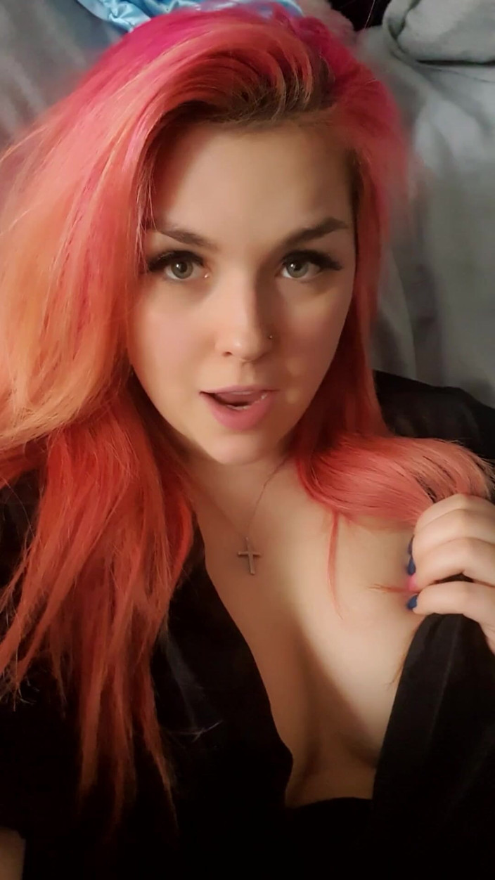 Mandy Foxxx: Stetching &amp; Ternganga Kedua-dua Lubang Saya Dengan Semua Jari Saya, Kemudian...