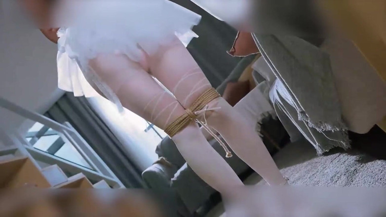 Aisan girl bondage: Ms19- una ragazza in abito da sposa è stata disciplinata dal...