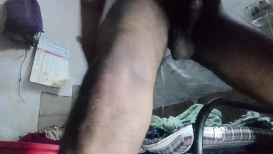 RoboticApple28: Desi Village loszka przejebane po wezwaniu jej do domu!