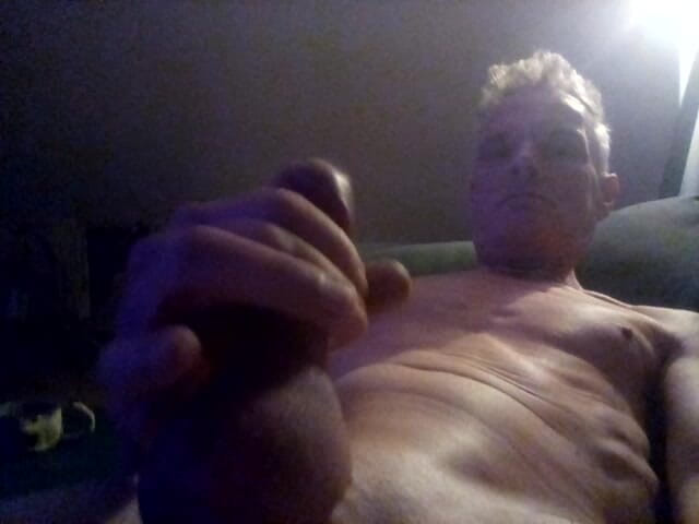 Wichsstudio: I Jerk off the Pipe Until Icb Cum