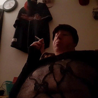 Kendras Smoking Sissy Videos: Já kouřím sexy VS 120