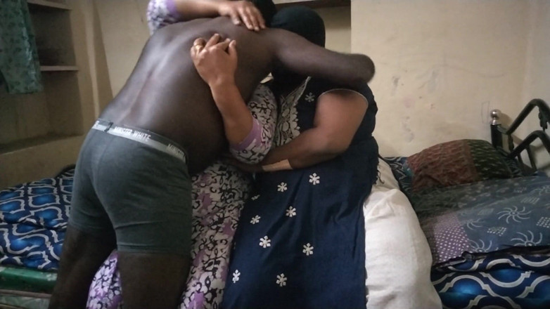 Benita sweety: Cuckold Wife Hot Sex with Her Friends