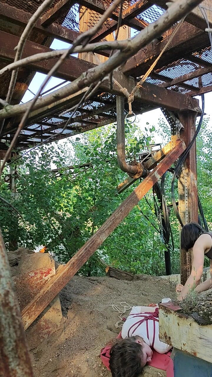 FenekManul: Shibari Princess Goes Outside