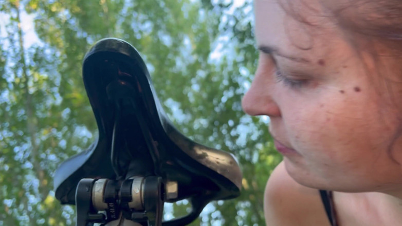 Elena917: Bicycle Trip - Pissing and Licking Humiliation
