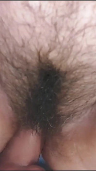 BBW masturbuje się pieska aż do cumming ..