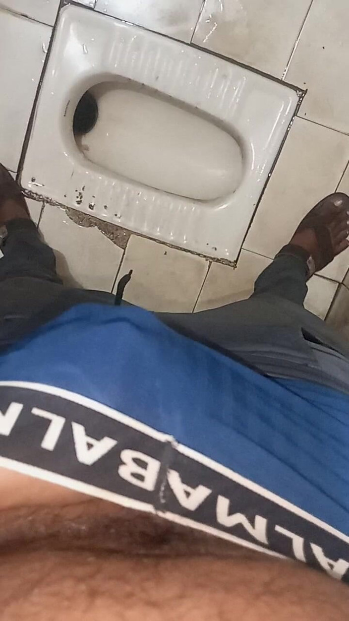 Fucking my wife: 日本男孩吮吸妻子的阴户洞