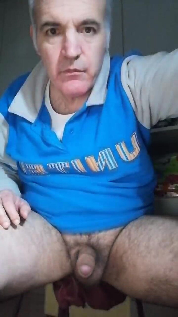 Setesesso7: 我手淫我的屁股和硬挺的阴茎，总是渴望取悦别人！