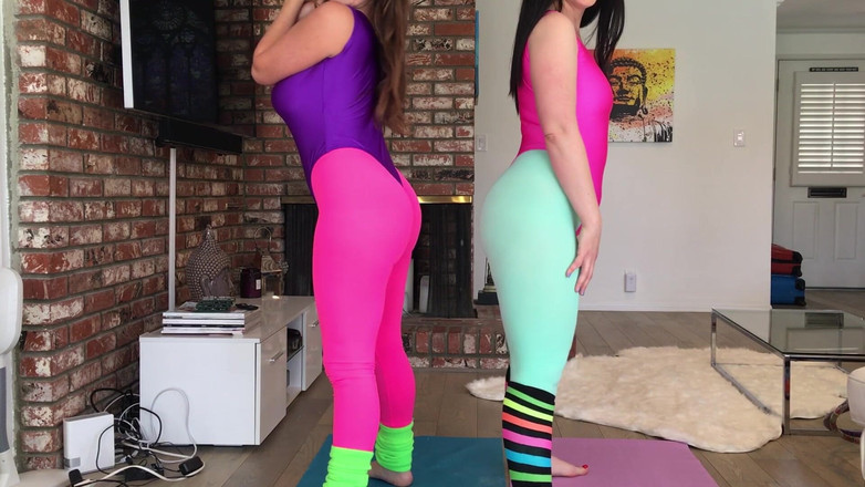 Sophie Dee: Sophie dee, सुस्वाद लोपेज बड़ी गांड वाली जिम छेड़-छाड़