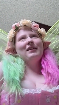 POV: Lori Gigantess znajduje cię w lesie
