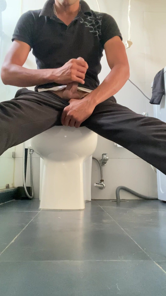 WeakBond365: Hurd promo čůrák