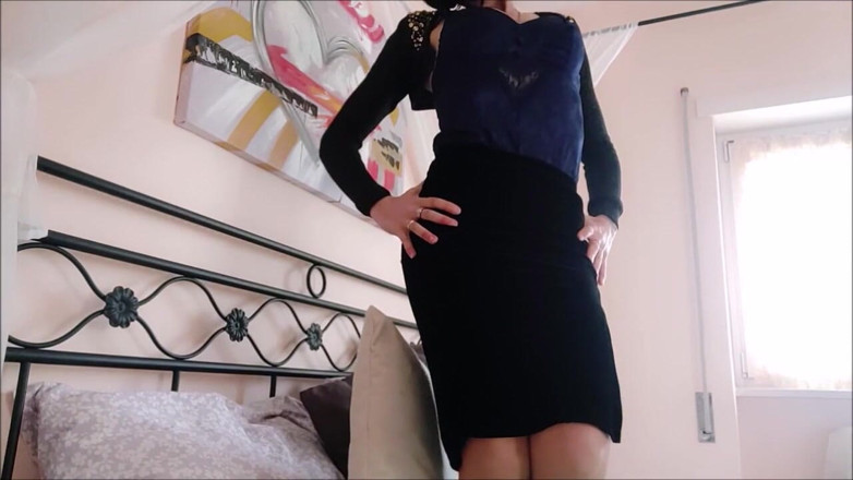 savannahamatoriale: Oh no, stepson! You splashed on my dress