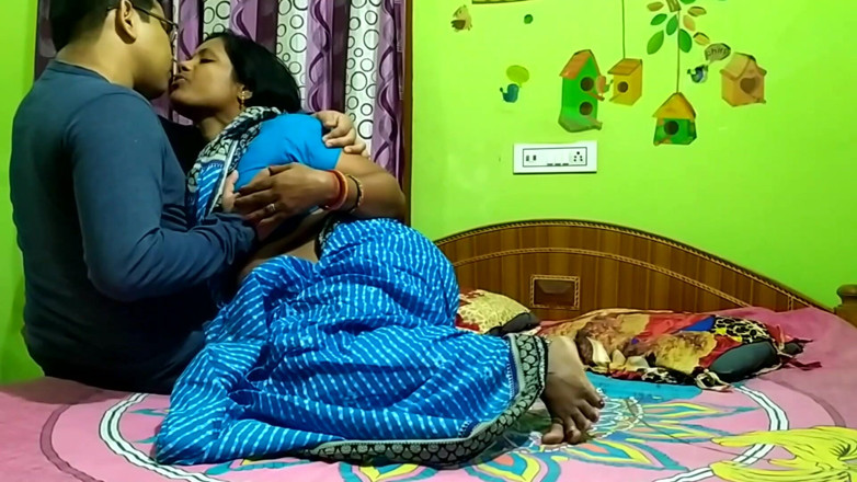 Popmini: Indisches bhabhi, heiße romantik und harter fick
