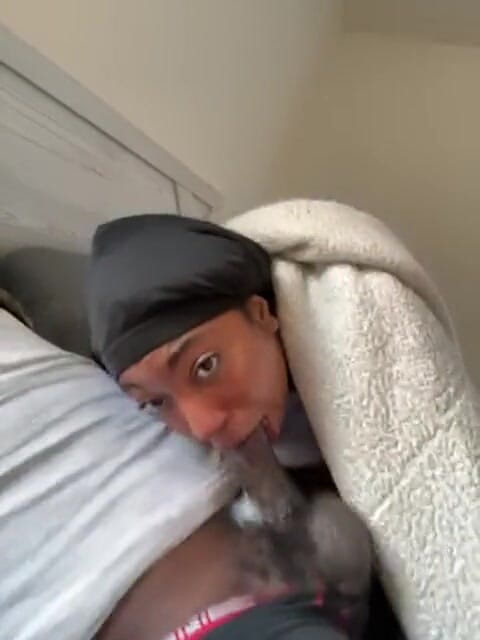 Fijii pornbox: 早上好口交与斐济色情箱 str8rich 深喉女王